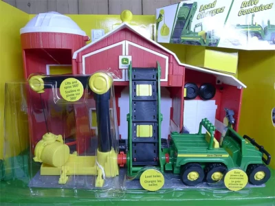 ERTL  35919 John Deere Power Drive  1:32 - Image 1 of 4