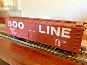 SOO LINE 40ft BOX CAR - HO Scale- " BLOCK LETTERS " ATHEARN NEW KIT RTR - Picture 1 of 4