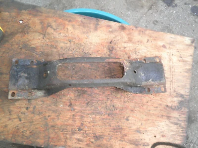 Alpine Sunbeam 1725 1967 transmisión montaje travesaño Foto 1 de 4