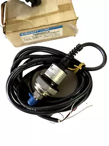 FRICK Ashcroft Trasduttore di pressione KR-7-C-SL-02-15-C144-285#&VACXR 285psi 1⁄4" - Foto 1 di 7