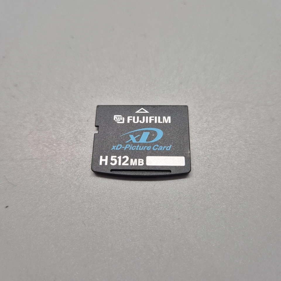 xD Picture Memory Card 512MB Fujifilm Type H - Image 1 of 2
