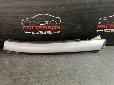 08-15 SMART FORTWO CONVERTIBLE DRIVER LEFT UPPER ROOF SLIDE SIDE RAIL SILVER - Image 1 of 4