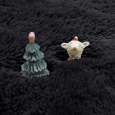 Modern Area Rugs Modern Indoor Shaggy Carpet Non Slip Fluffy Rug for living room - Image 1 of 4