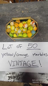 Vintage Posten 50 gelb orange Wirbel Murmeln klassische Spielergröße Farbe - Bild 1 von 1