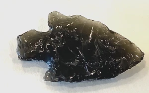 Rare Texas Indian Obsidian translucent SERRATED black Arrowhead 1 inches long - Picture 1 of 2