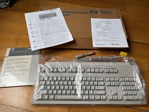 *new in box* Vintage Hewlett Packard HP Keyboard D4950B QWERTY PS/2 port - Photo 1/12