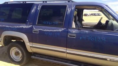 Used Speedometer Gauge fits: 1999 Chevrolet Suburban 2500 US gasoline 8-350 5.7L - Image 1 of 4