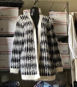 Context Lord & Taylor Wispy Fuzzy Eyelash Open Front Long knitted Cardigan LG - Picture 1 of 3