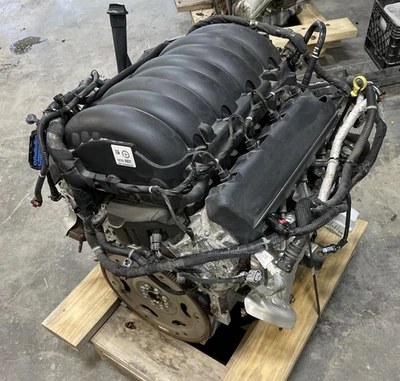2022 GMC SIERRA DENALI 1500 MOTOR 6.2L ENGINE (VIN L, 8th digit, opt L87) 23 24 Foto 1 de 4