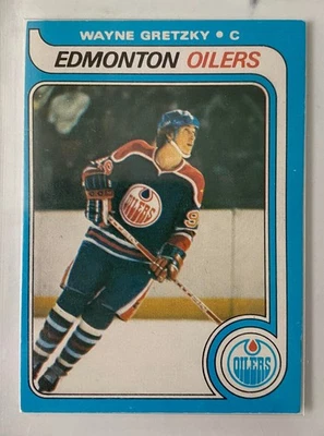 Wayne Gretzky Rookie CHANCE pack. Read Description. 40 Envelopes 1 Gretzky RC.  - Image 1 of 3