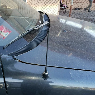 Mástil de antena de acero inoxidable negro de 7" radio AM/FM para Nissan Sentra 1987-2006 Foto 1 de 4