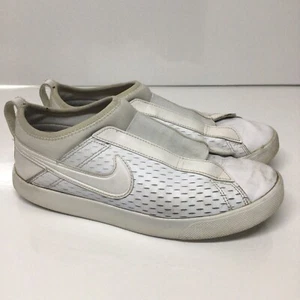 Nike Women's Racquette 902861-100 Slip-On White Shoes Size 7.5 / 38.5 EUR - Picture 1 of 11