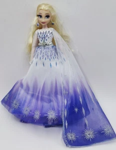 Disney Prinzessin Style Serie Weihnachtsedition Elsa für Kinder ab 6 Jahren - Bild 1 von 6