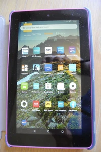 Amazon Kindle Fire 7 (5th Gen) 1.3Ghz Tablet SV98LN 8GB Wi-Fi 7" Magenta - Picture 1 of 4