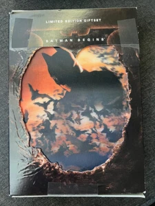 Batman Begins Limited Edition DVD Giftset w/Lenticular Cover(SJ11) - Picture 1 of 1