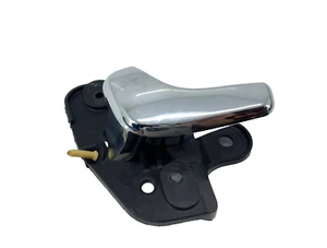 CHRYSLER GRAND VOYAGE MK4 FRONT DOOR HANDLE PASSENGER LEFT NS CHROME 01-2007 - Picture 1 of 10