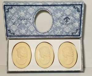 Saponificio Artigianale Fiorentino's La Signora Dei Fiori Cameo 3 x 4,37 oz. Sapone - Foto 1 di 10