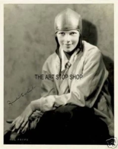 Impresión fotográfica firmada de Amelia Earhart - Imagen 1 de 1
