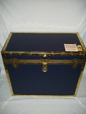 Vintage Cedar Wood Lined Steamer Trunk Storage Chest Navy Blue Metal Trim - Image 1 of 4