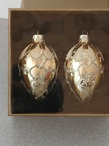 Christmas Treasured Glass Gold Tone Egg Shaped Holiday Ornaments - Picture 1 of 3