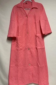 Vintage Bubble Gum Rosa Damen Hausmantel 60 oder 70’s Retro Housewife - Bild 1 von 9