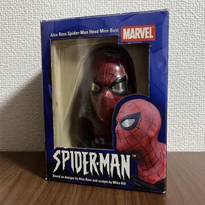 Marvel Diamond Select Mini Bust Statue - Picture 1 of 5