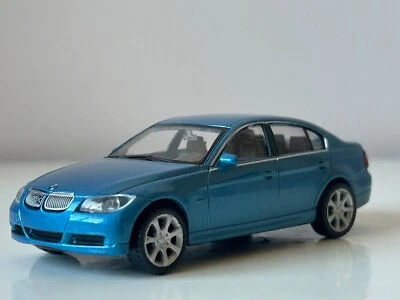 BMW 330i Germany Luxus Kompaktauto Modell Metall Diecast Spielzeug blau 1:43 Welly - Bild 1 von 4