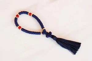 Cuerda de oración 33 nudos azul marino con cuentas rojas | Regalo cristiano para ahijado - Imagen 1 de 1