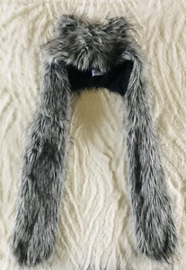 Girls New Look Generation 915 Grey Hooded Furry Warm Scarf With Fleecy Lining - Picture 1 of 9