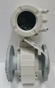 ABB PROCESSMASTER300 DN65 / PN16 FEP311-065A1A3D2B0A1A0A1A3B1H2M5 w/o DISPLAY - Picture 1 of 12