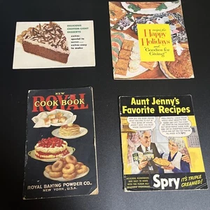 Lot Of 4 Vintage Recipe Booklets 1920s - 1950s Cooking Baking Advertising - Picture 1 of 6