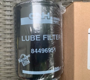 Oil LubeFilter 84496951 CASE  Fits Loaders Skidloaders Tractors backhoes New - Picture 1 of 10