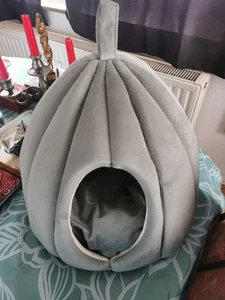 Toller Katzen Iglu. Versteck. Höhle. grau Samt - Bild 1 von 2