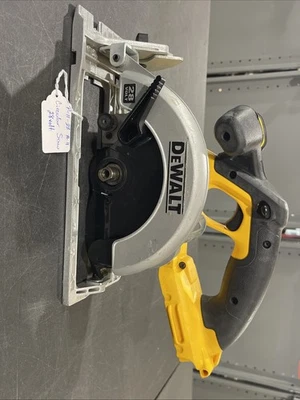 DeWalt P-11-28#11 Circular Saw 28v. - Image 1 of 4