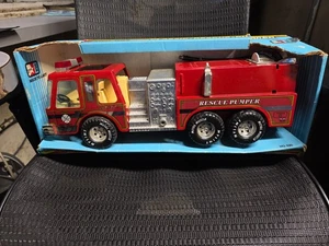 BOMBA DE RESCATE NYLINT #5 de colección camión de bomberos acero prensado 18" de largo con caja original - Imagen 1 de 18