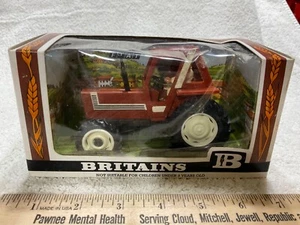 Vintage Britains Fiat 880DT Farm Tractor Original Box no. 9528. 1/32 scale - Picture 1 of 7