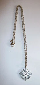 Vatican City Pendant & Chain HOLY YEAR 2000 DOVES & Motto SEMPER CHRISTUS Hodie - Picture 1 of 3