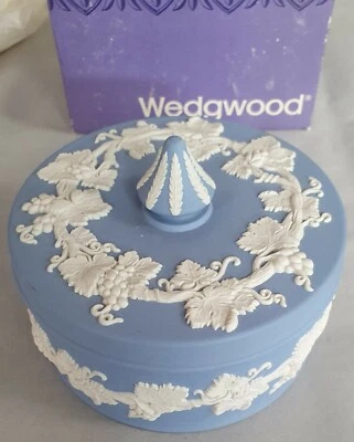 Vintage Wedgwood Jasper | White on Pale Blue | Grape & Vine Round | Candy Box - image 1 of 4