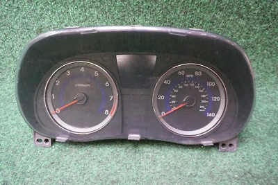 Hyundai Accent SE 2017 velocímetro calibre panel OEM 940211R510 41.776 millas Foto 1 de 4