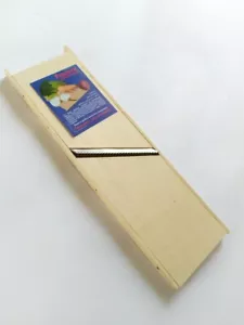 Koreanische Karotten Gemüse Holz Reibe Hobel 26cm*8,5cm Корейська морква терка - Bild 1 von 3