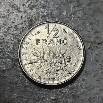 FRANÇA 🇫🇷 MOEDA METADE (1/2) FRANCO 1965 - Imagem 1 de 2