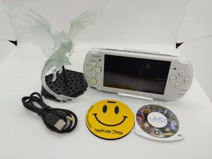 Pearl White Sony PSP 3000 System w/ Charger  [Region Free]  japan Import Good - Picture 1 of 10