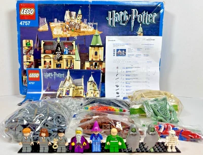 LEGO (4757) Harry Potter Hogwarts Castle - 100% Complete - Retired {2004} Box - Image 1 of 4
