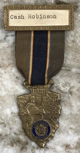 1935 American Legion 17th Annual Convention Flint Dept of Michigan Medal B747 - Picture 1 of 7
