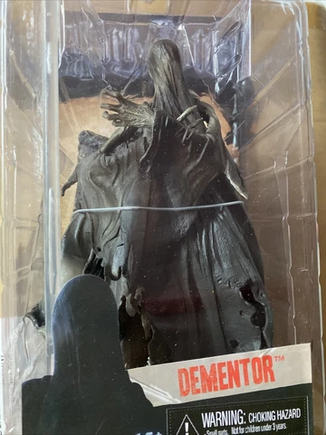 NECA Harry Potter and The Deathly Hallows Series 2 Dementor Action Figure NIB Cover