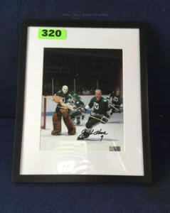 Gordie Howe Hartford Whalers with COA 8in x 10in Photo Framed 11in x 14in - Picture 1 of 3