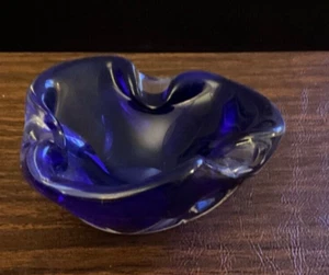 Vintage Murano Style Cobalt Blue Glass Bowl Ashtray - Appears Hand Blown - Picture 1 of 4