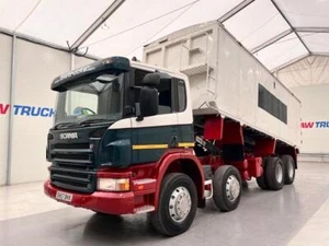Scania P380 8x4 Rest Cab Bulk Tipper Manual - Picture 1 of 20