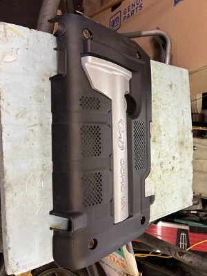 Cubierta de aspecto del motor Hyundai Elantra 2003-2006 2,0 L 29240-23650 OEM 04 05 Foto 1 de 4