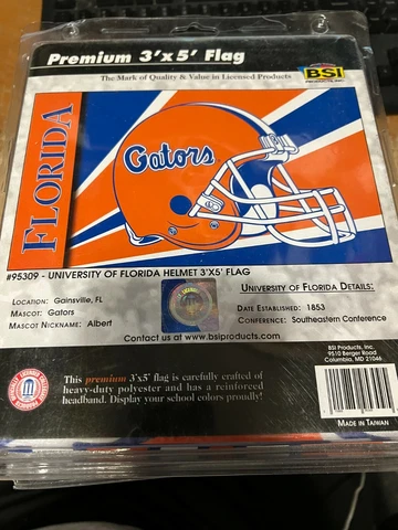 FLORIDA GATORS------3' X 5'  FLAG Cover